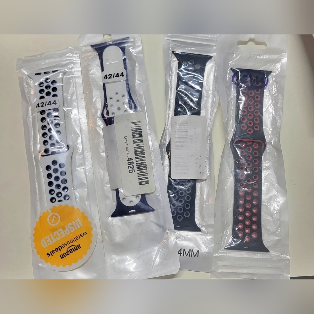 Exchar Sport Loop Bands 42/44 mm Series 1 4 NWT